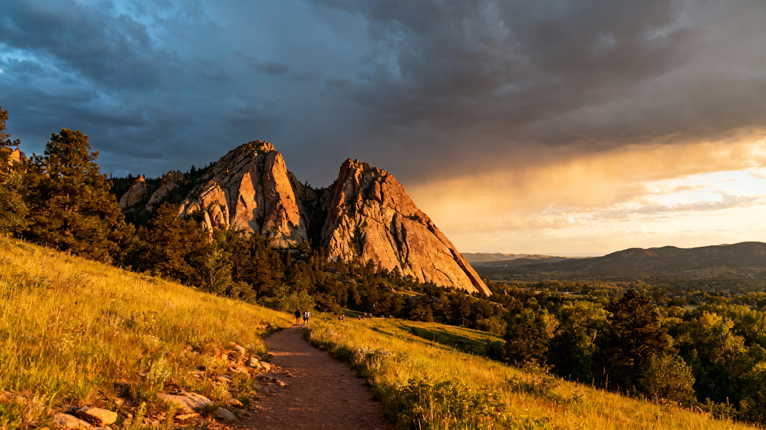 Boulder Colorado Flatirons hiking trail