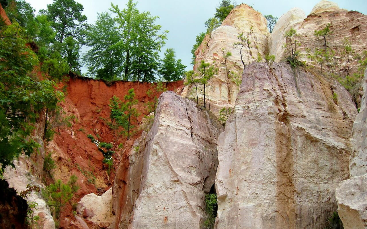 Georgia: Hike Through the Colorful Providence Canyon