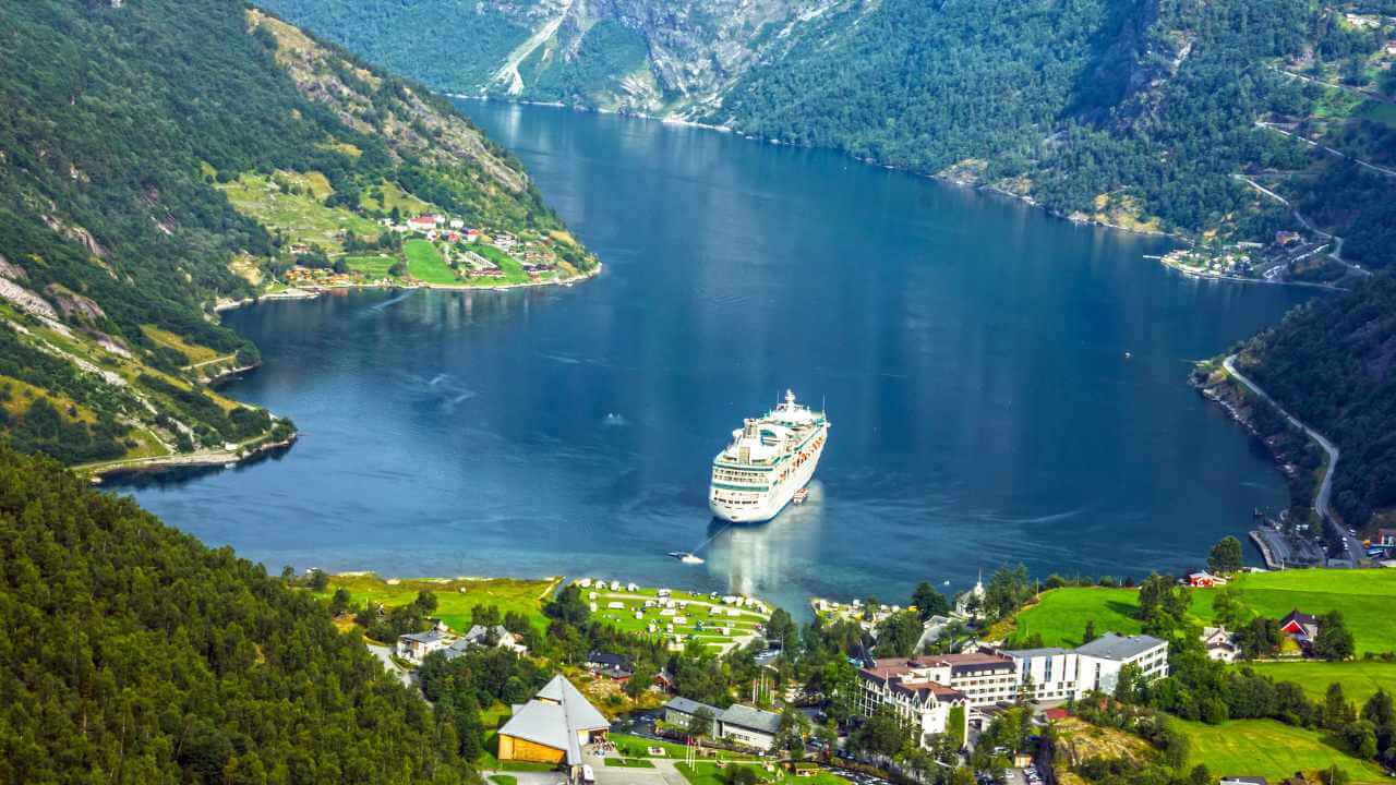 Discover the World's Most Iconic Landmarks