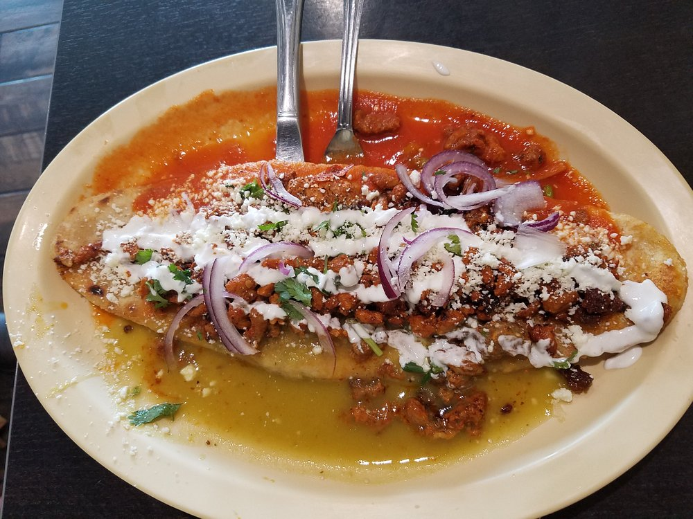 El Huarache Azteca: Traditional Mexican Comfort Food