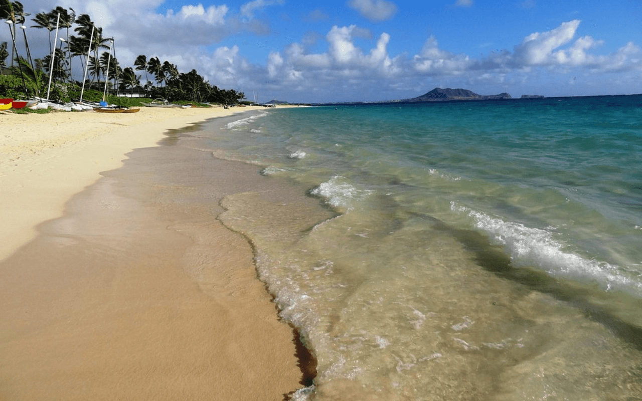 Lanikai Beach, Oahu: A Tropical Lover’s Paradise