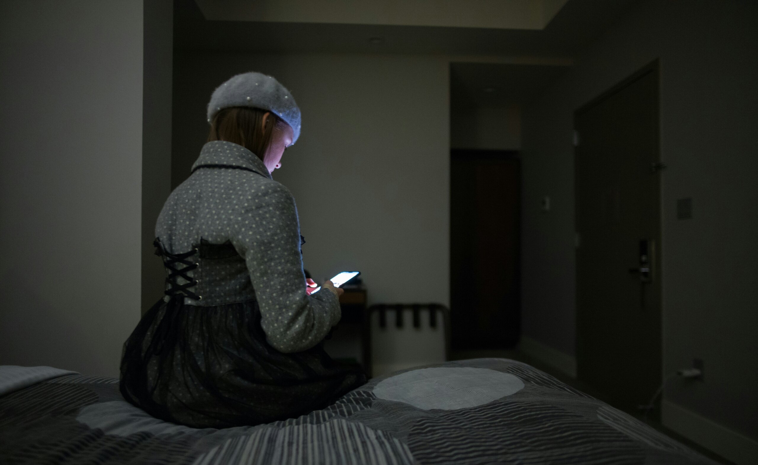 Limit Screen Time Before Bed