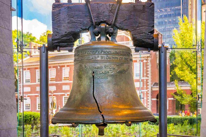 Step Into America’s Founding History at Philadelphia’s Independence Hall and Liberty Bell