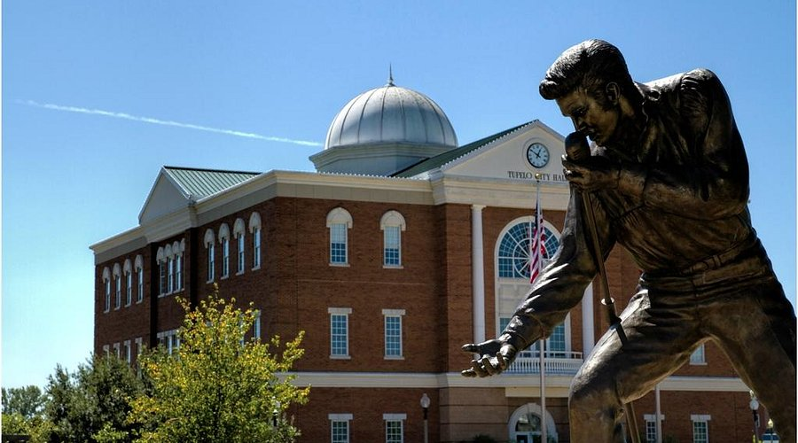 Visit Tupelo’s Elvis Presley Park, the Birthplace of the King of Rock ‘n’ Roll in Mississippi