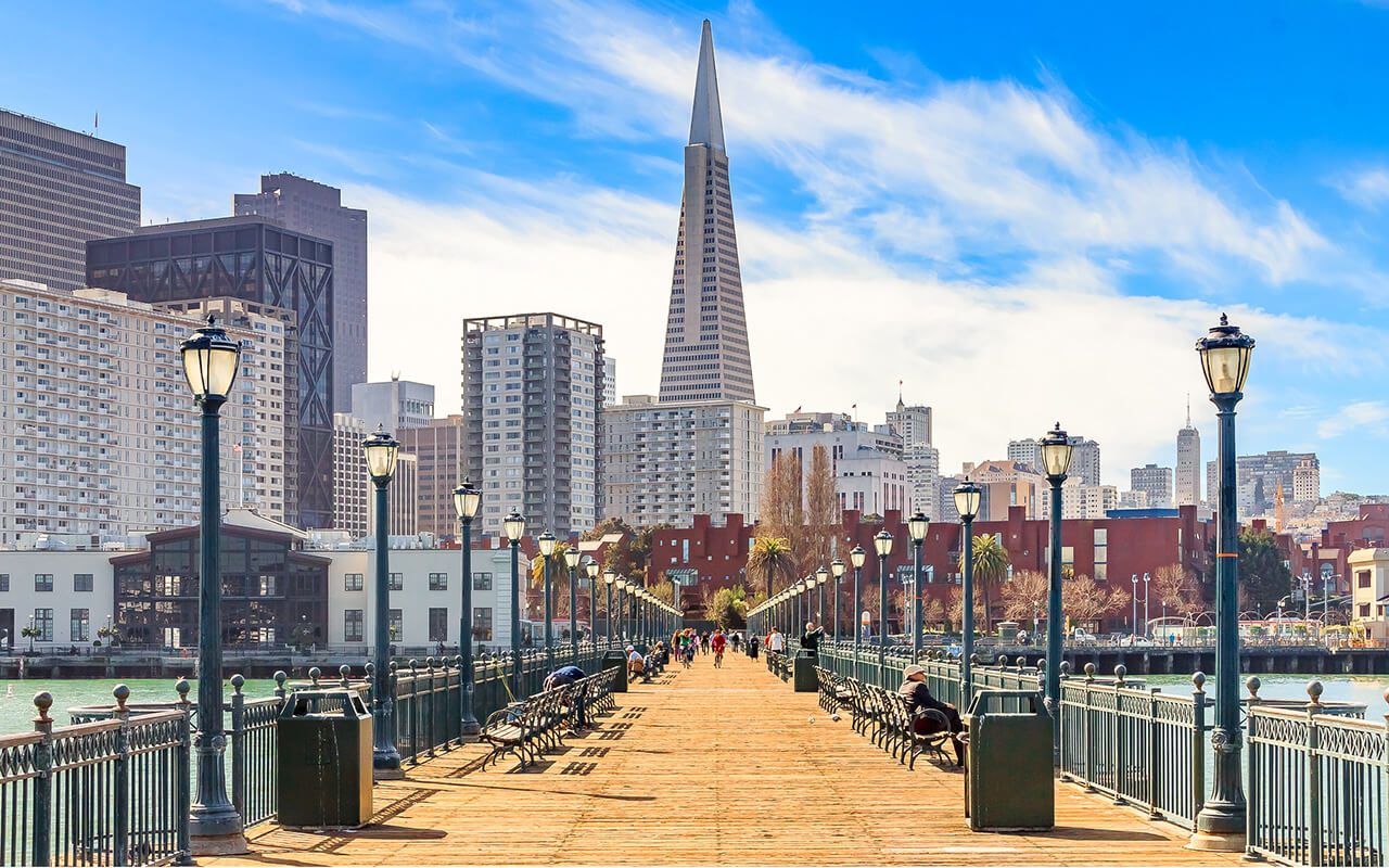 San Francisco, CA: Hills and Walkable Urban Life