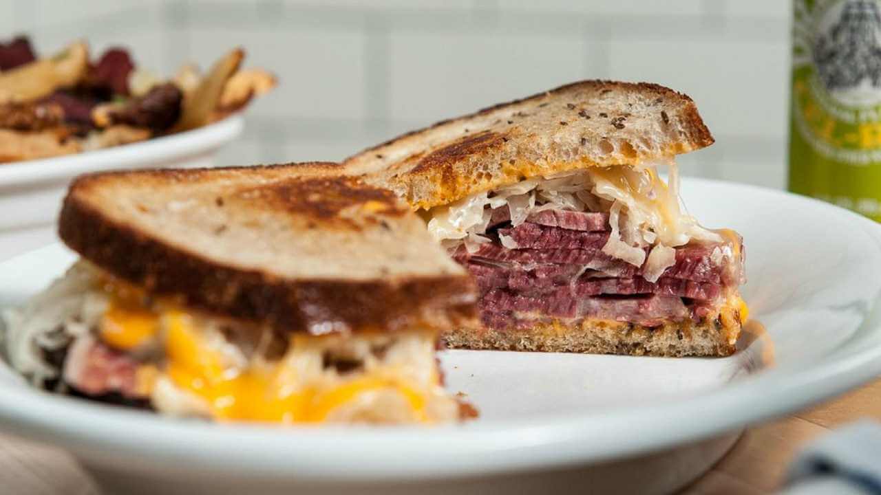 Atlanta’s Deli Favorite: Reuben Sandwich at The General Muir