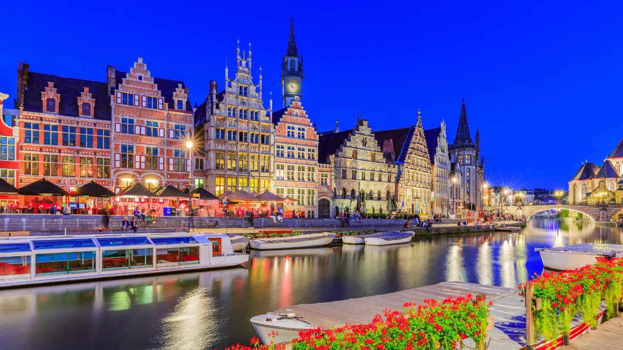 Discover the Blend of Old and New in Ghent from Brussels