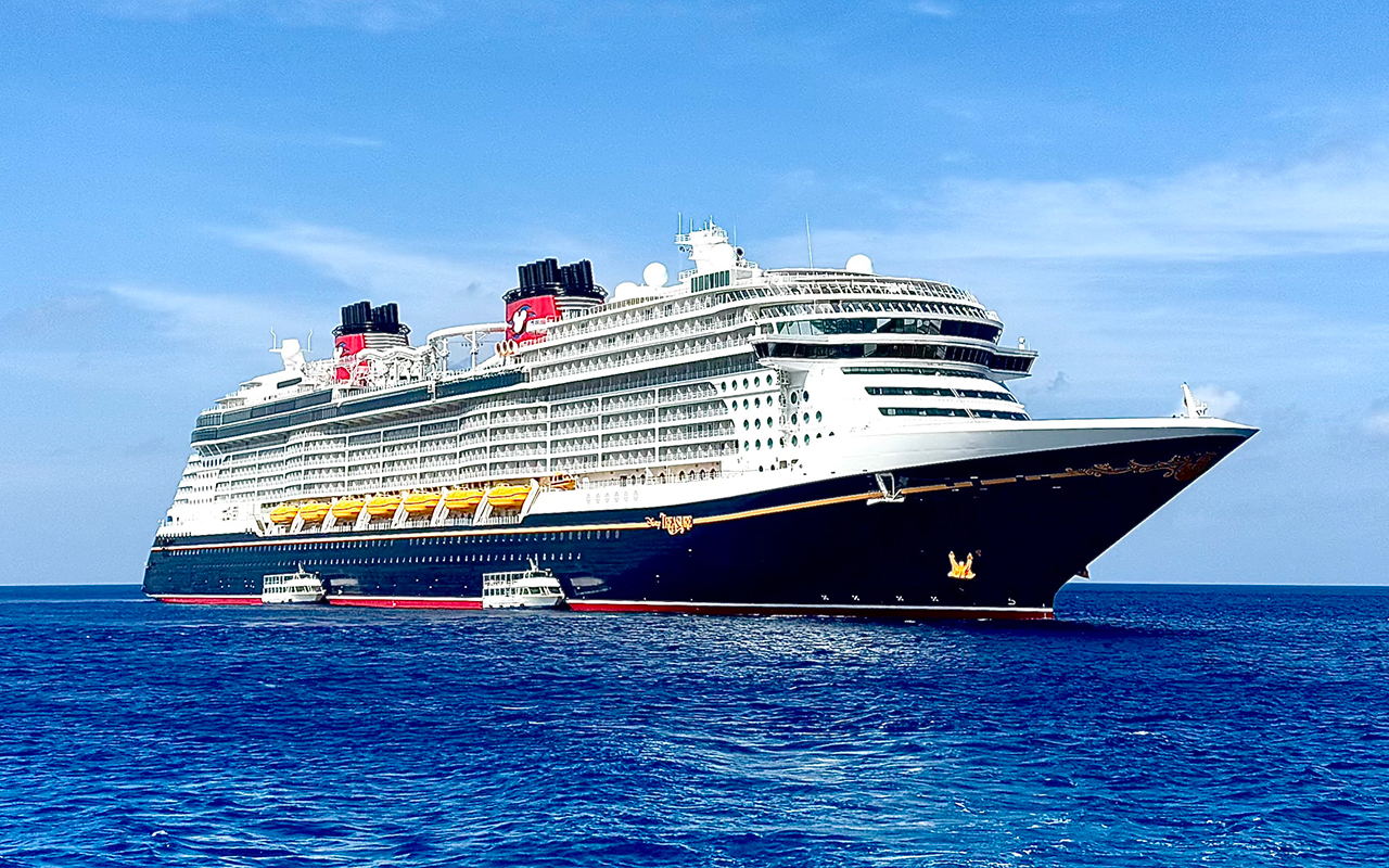 6. Disney Treasure: Adventure and Storytelling Set Sail