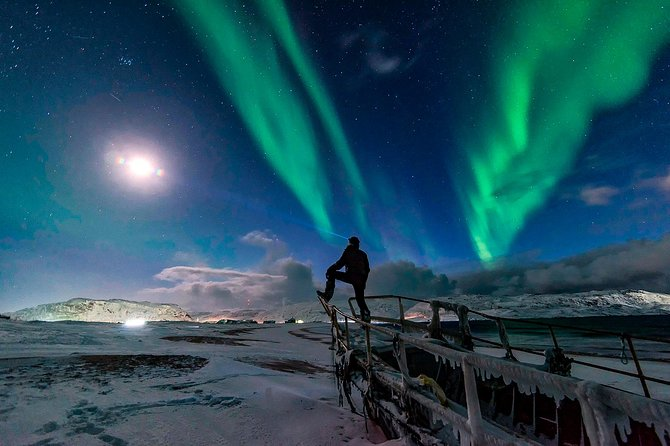 See the Northern Lights from Michigan’s Upper Peninsula