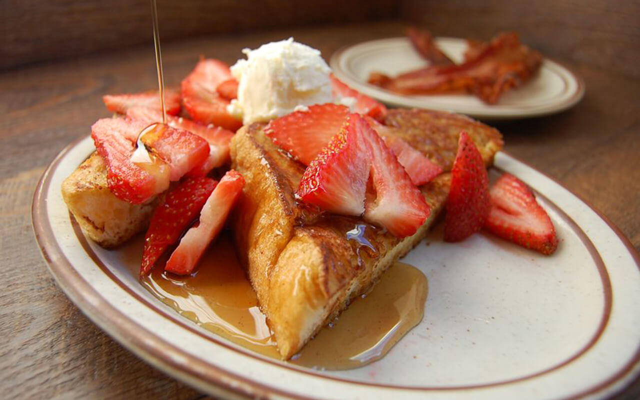 Echo Lake Café in Big Fork, Montana: A Community Pillar