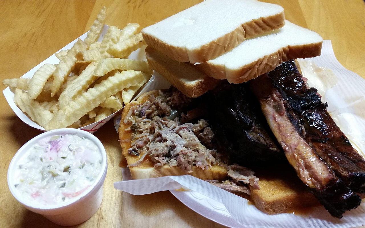 Archibald’s & Woodrow’s BBQ: Alabama’s Rib Authority