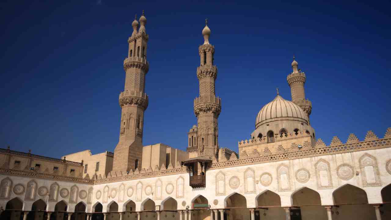 Al-Azhar Mosque: A Jewel of Islamic Art and Worship