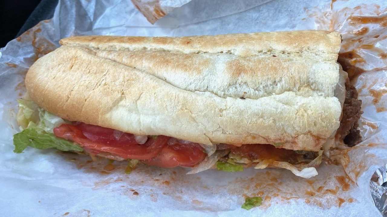 Montana’s Hearty Favorite: Steak Sandwich at The Pickle Barrel