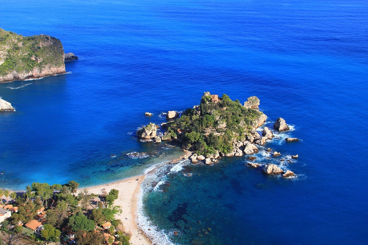 Sicily: Cultural Riches and Coastal Beauty in Quieter Months