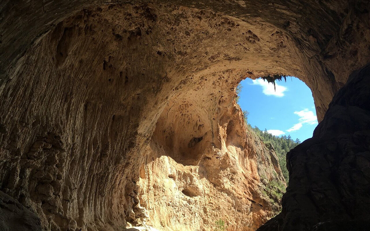 Arizona: Marvel at the Tonto Natural Bridge