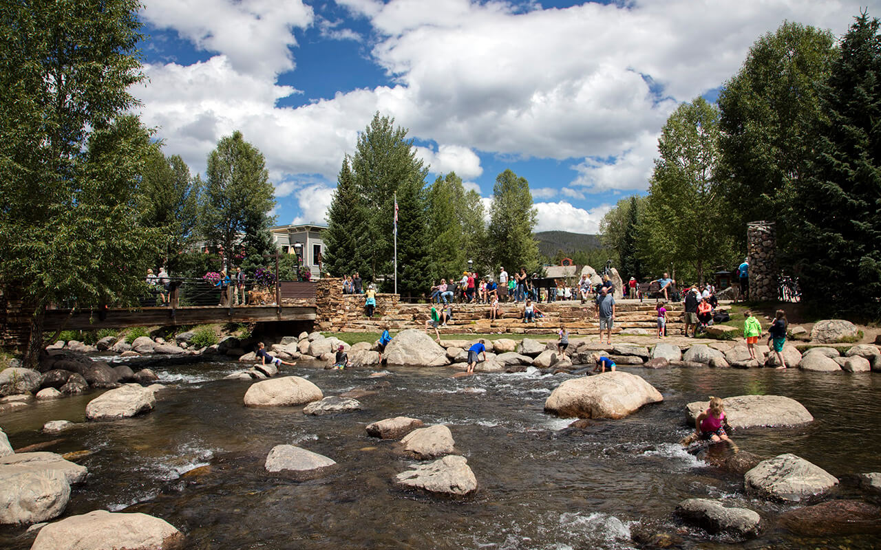 Breckenridge, Colorado: Alpine Lakes and Waterfalls