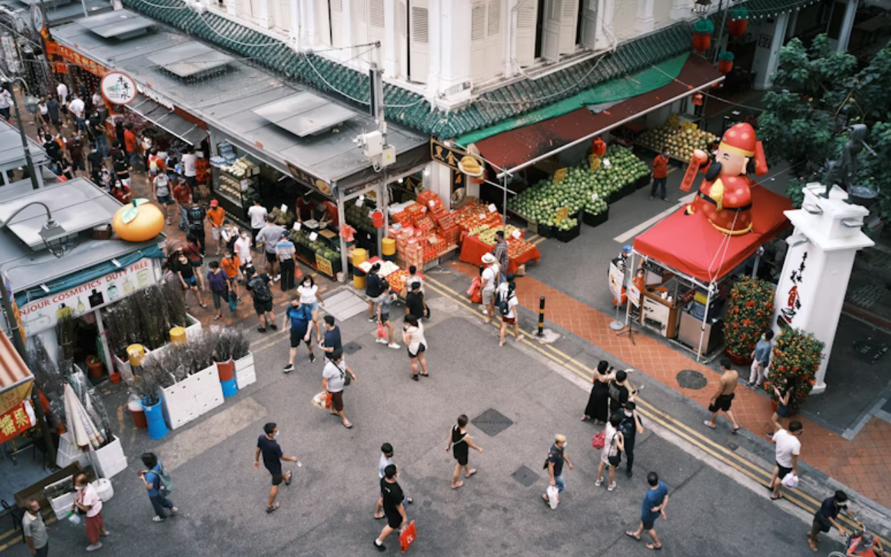 Markets and Fairs Can Have Overpriced or Fake Goods