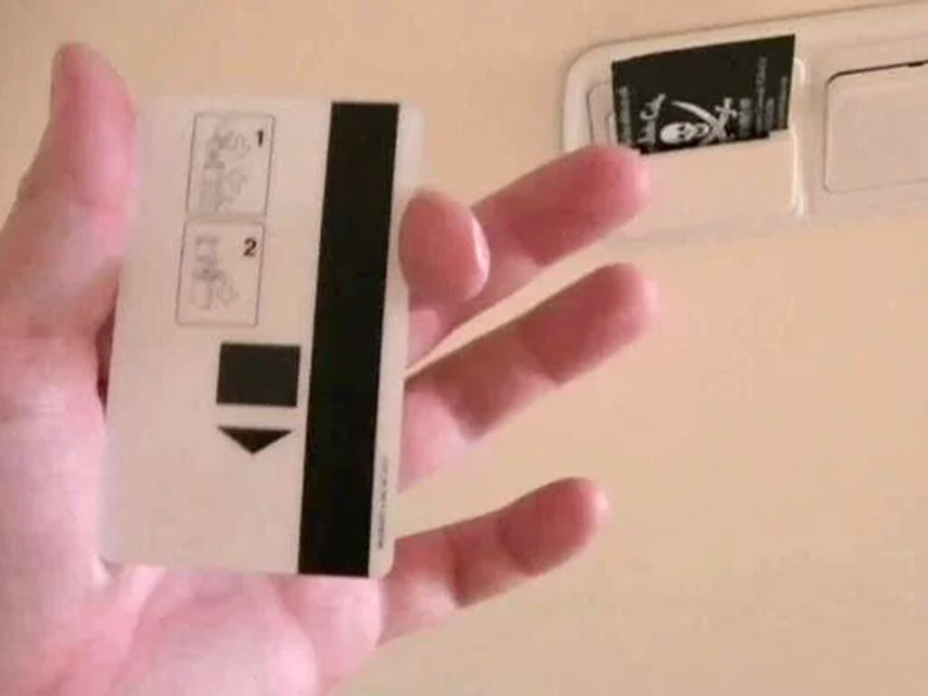 Keep Power On Using a Spare Card