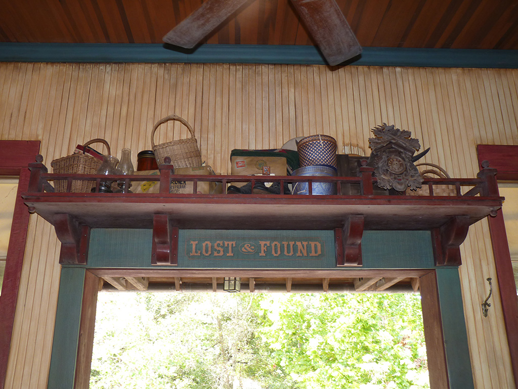 Spot This Mary Poppins Easter Egg