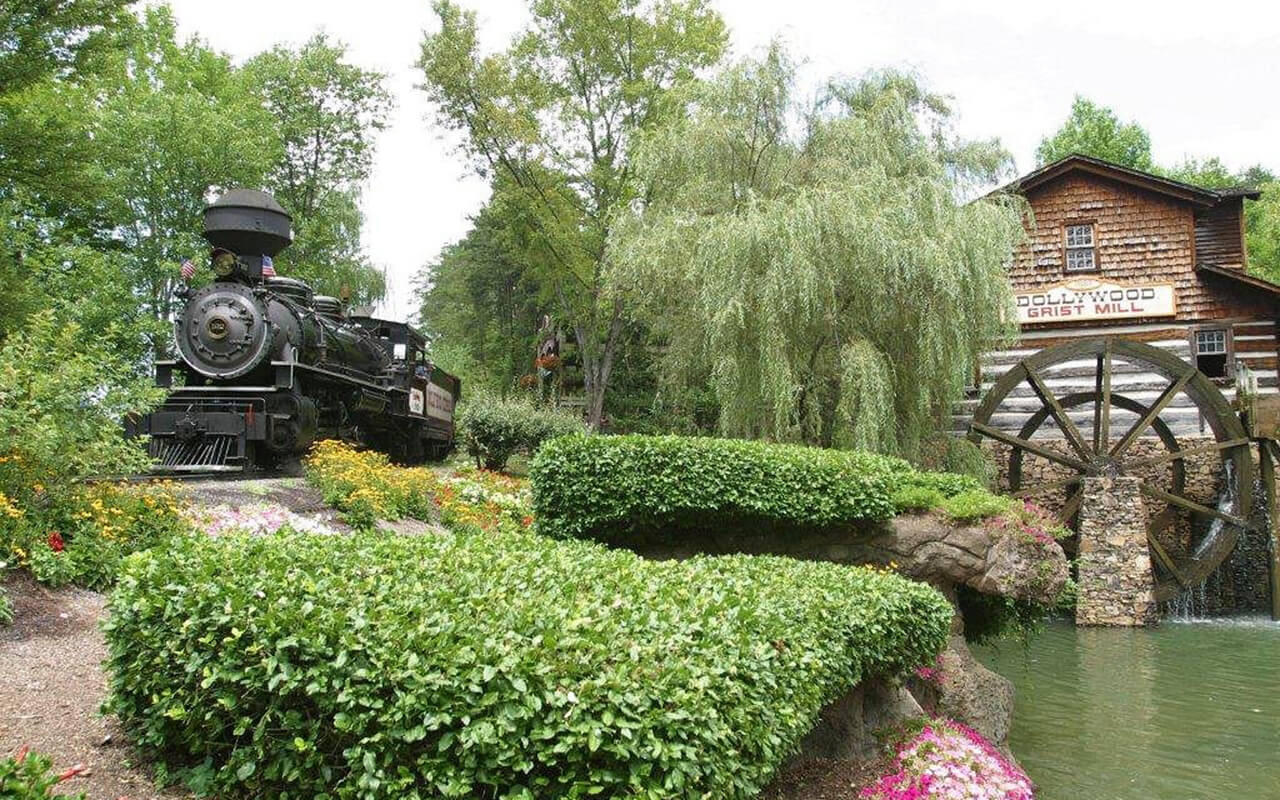 Pigeon Forge, Tennessee in the Great Smokies