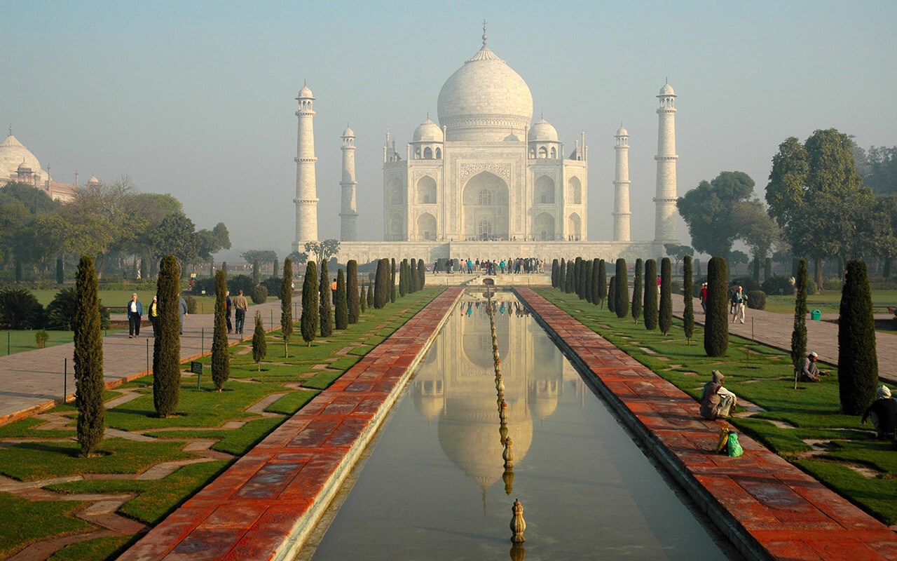 Overwhelmed at the Taj Mahal