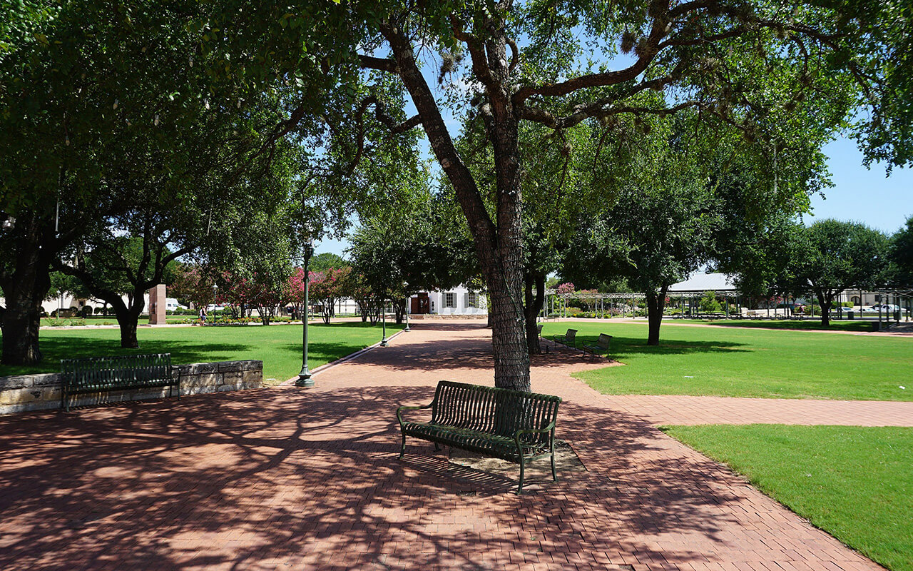 Fredericksburg, Texas and the Magic of Enchanted Rock