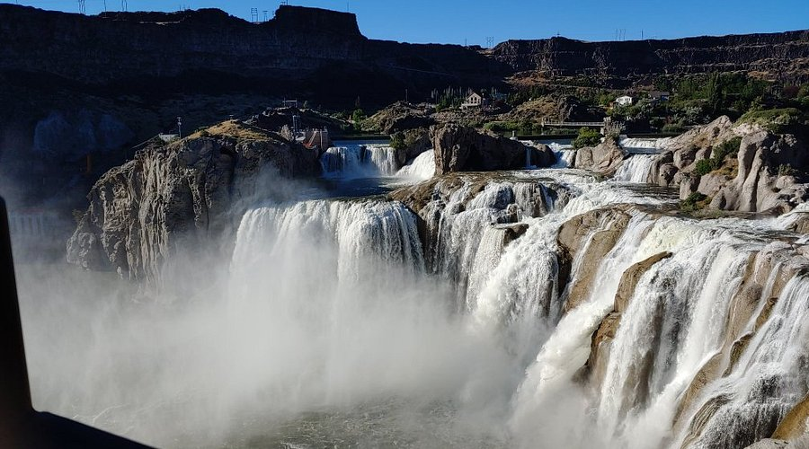 Marvel at Idaho’s Shoshone Falls, the ‘Niagara of the West’