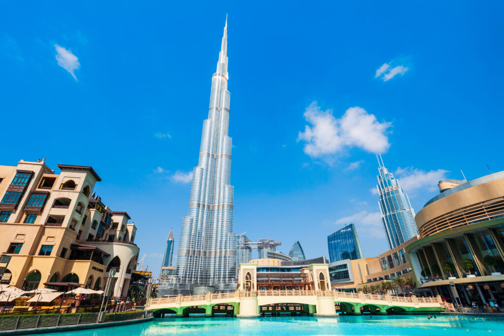 World Wonders 35 Unforgettable Landmarks To Visit The Daily Dive