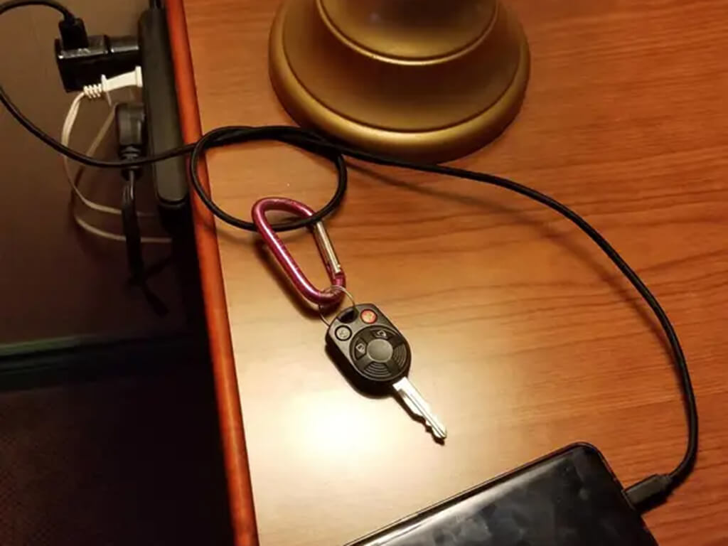 Link Your Keys and Charger to Avoid Leaving Them Behind