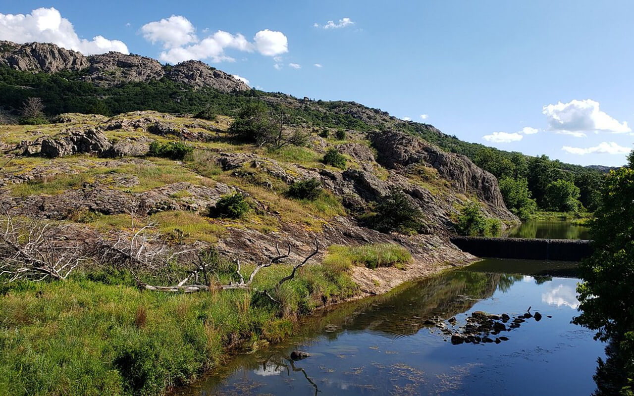Oklahoma: Discover Wildlife and Scenic Trails at Wichita Mountains Refuge