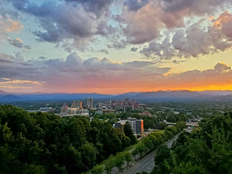 Asheville, North Carolina: Artistic Vibes Amid the Blue Ridge